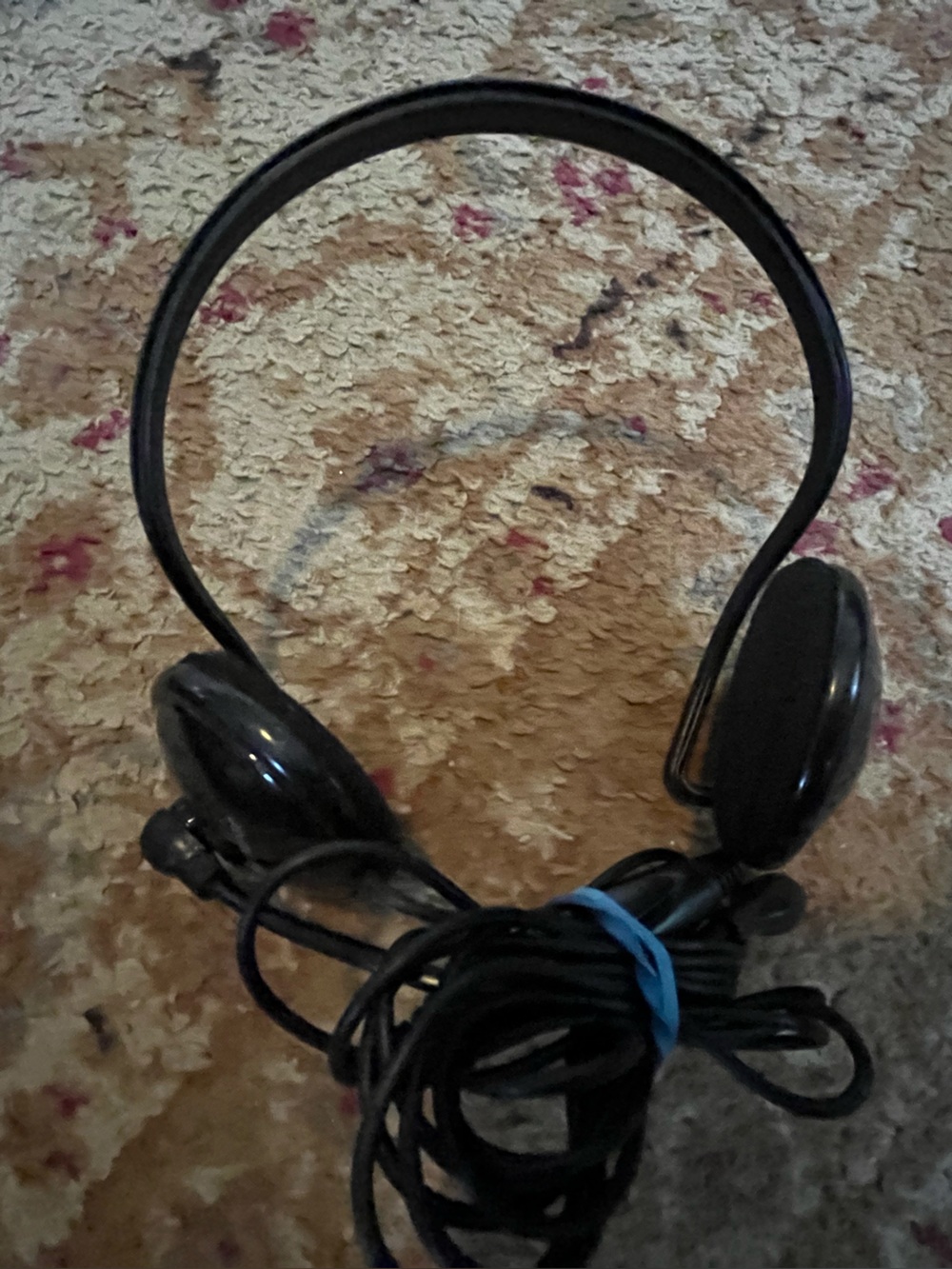 Mobile Gear Vintage Black Lightweight Stereo Headset Headphones